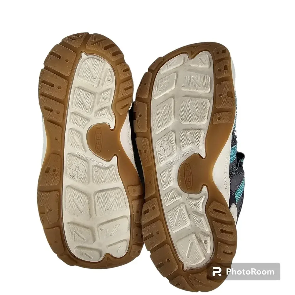 Keen Big Kid's Knotch Creek Sandals Water Shoes Size 3